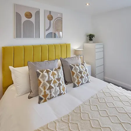 Host & - Sea Watcher